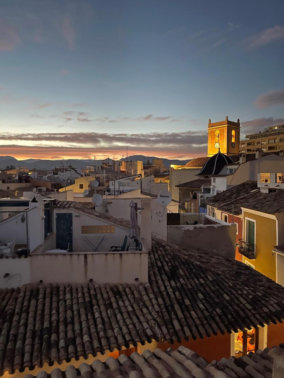 Oldtown Family House With Amazing Terrace - 3 Minutes From Beach! Villajoyosa  Exterior foto